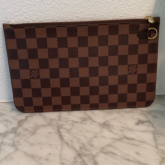 Louis Vuitton Handbags - NEW Louis Vuitton Neverfull Damier Pouch Pouchette